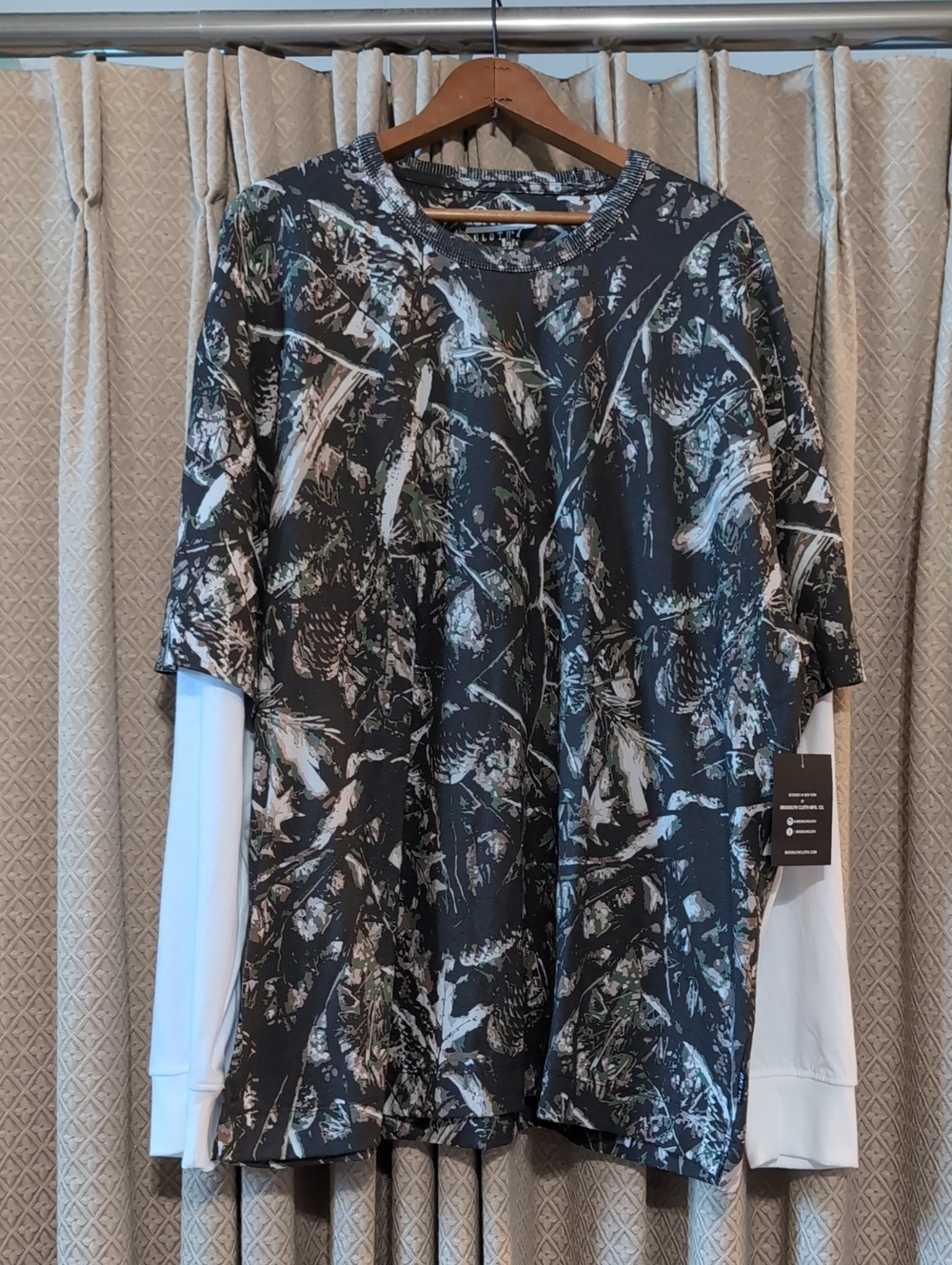 NWT Men's Size XL Brooklyn Cloth Long Sleeve Camo T-shirt